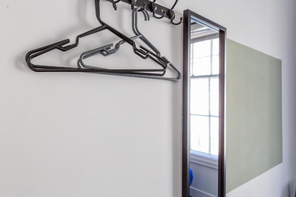Newcastle'S Most Central Apartment - Sleeps 10 מראה חיצוני תמונה