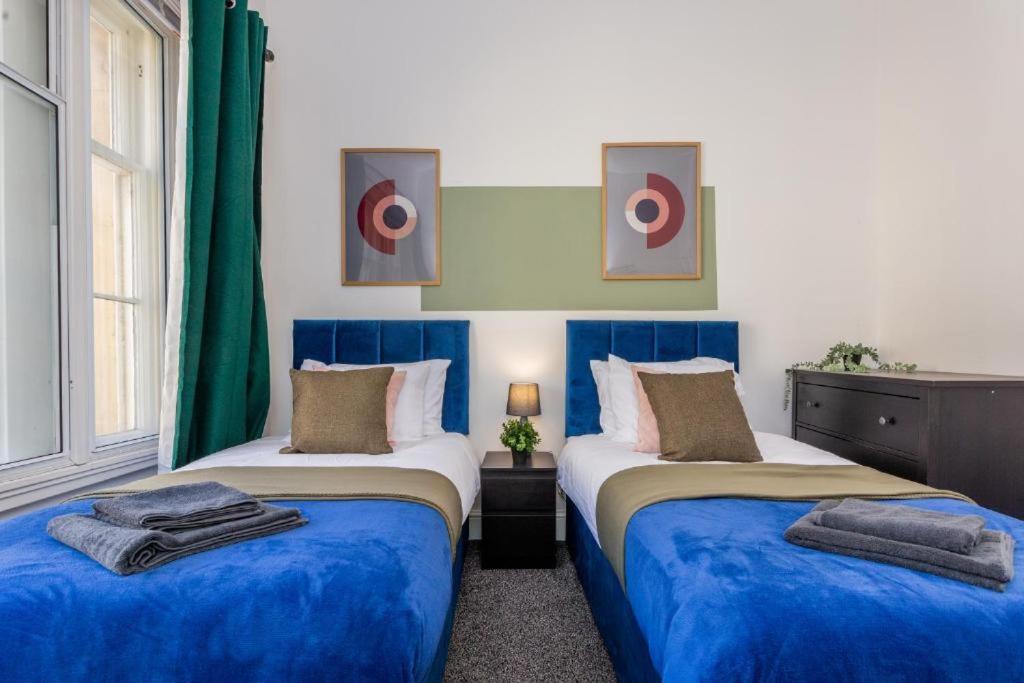 Newcastle'S Most Central Apartment - Sleeps 10 מראה חיצוני תמונה